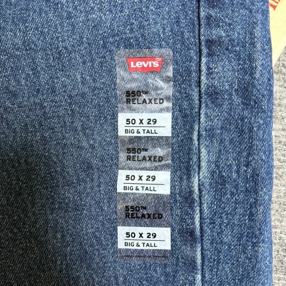 NWT Levis 550 Relaxed Fit Tapered Leg Jeans Mens 50x29 Big and Tall Blue Denim